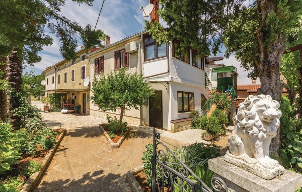 Apartments With A Parking Space Novigrad - 14408 Екстер'єр фото
